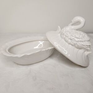 80s White Porcelain Swan Dish